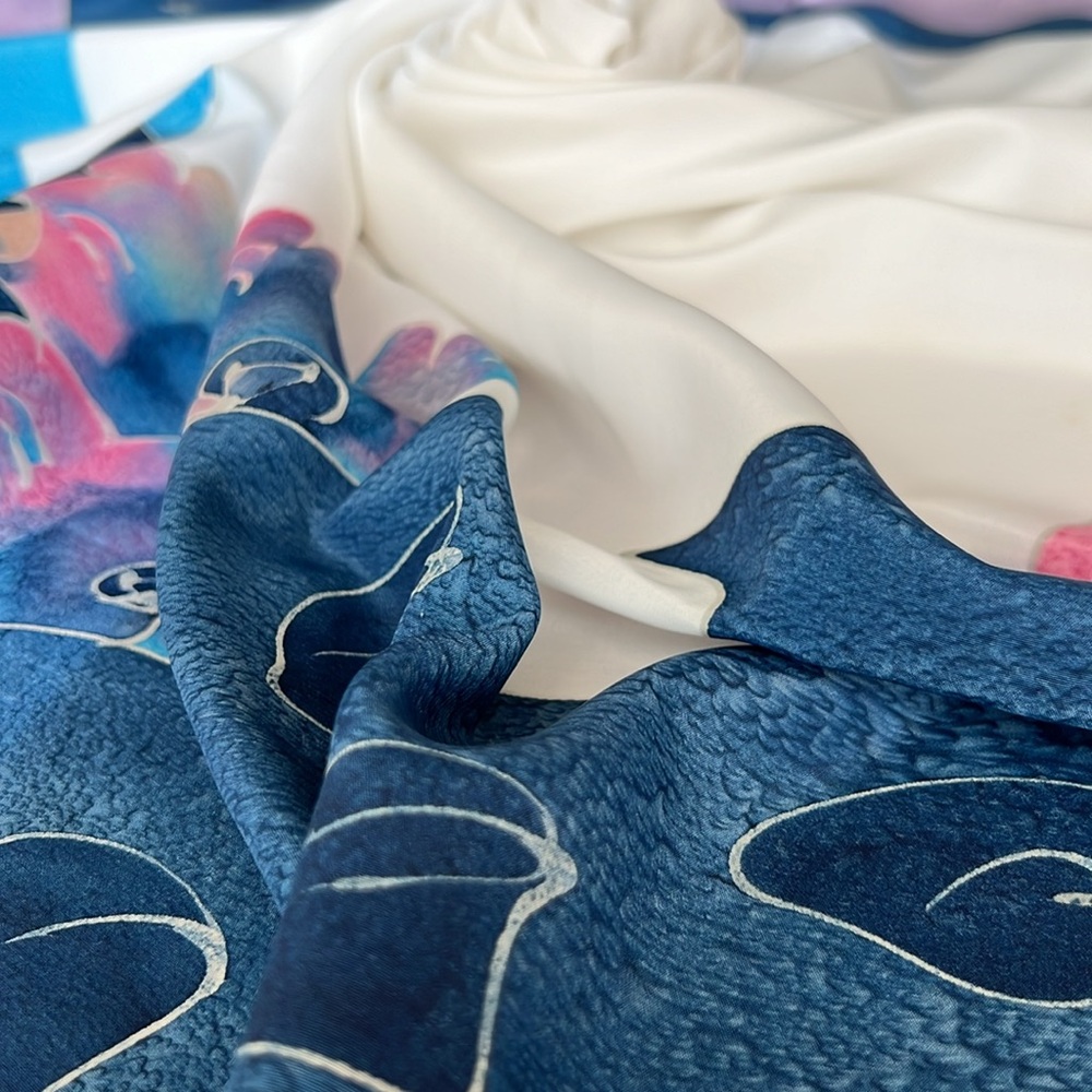 Women’s Vintage Scarf in blue and purple - Picture 11 of 13